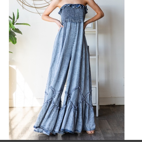 Denim Wide Leg Jumpsuit - Picture 3 of 5
